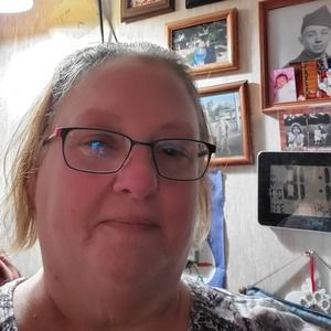 Meet your Posher, Marcia